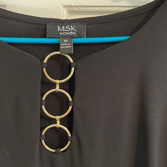 Black dress with gold detail, size 1X, perfect condition! - Picture 4 of 6